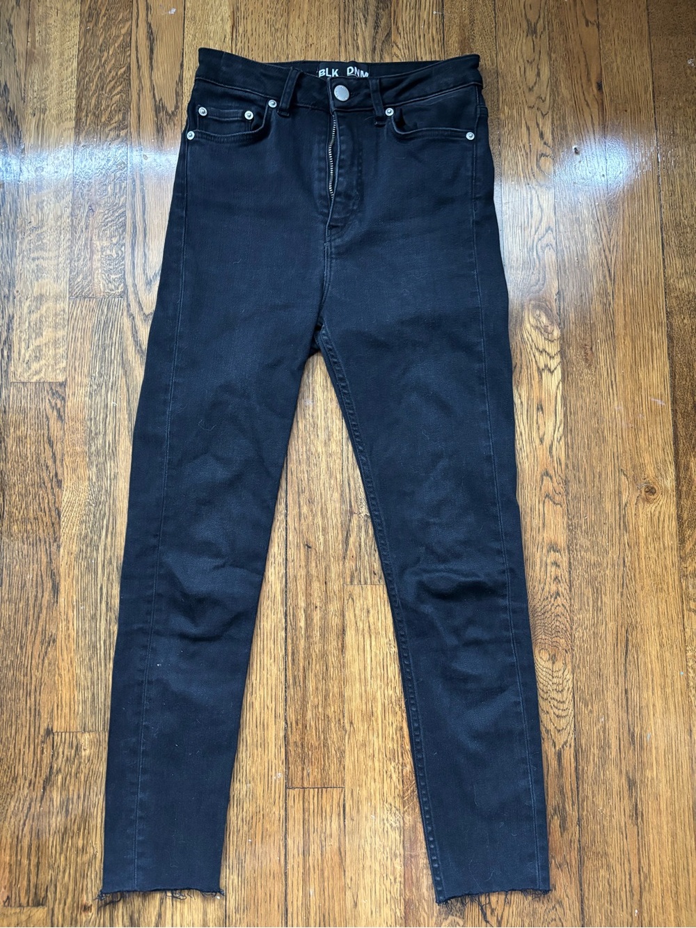 BLK Denim Super High Rise Black Cropped Skinny Jeans